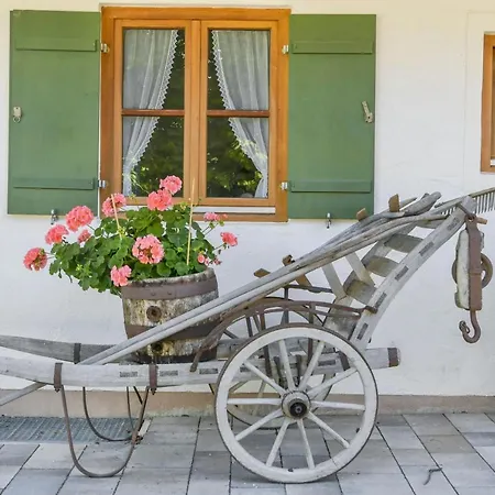 Duftalm Lägenhet Lenggries